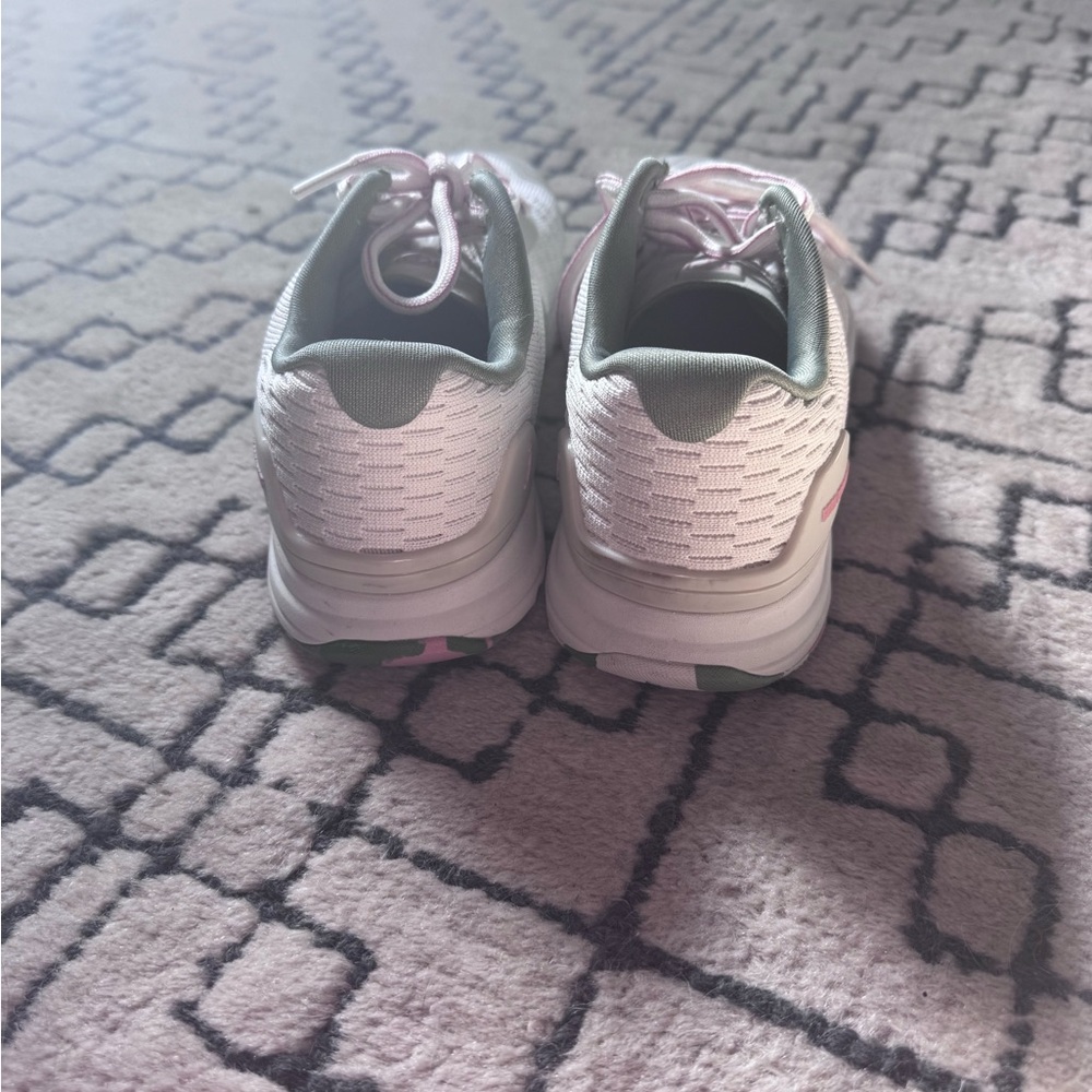 Born Primitive Savage 1-White and Pink Athletic Sneakers with Mint Accents - Picture 2 of 3